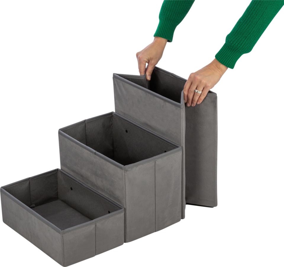 Trixie Harvey Höhle mit Stufen