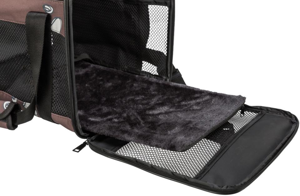 Trixie Carrier Adrina