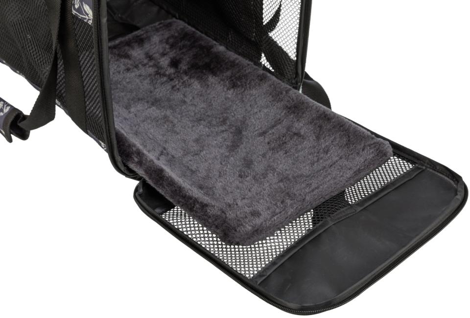 Trixie Carrier Adrina