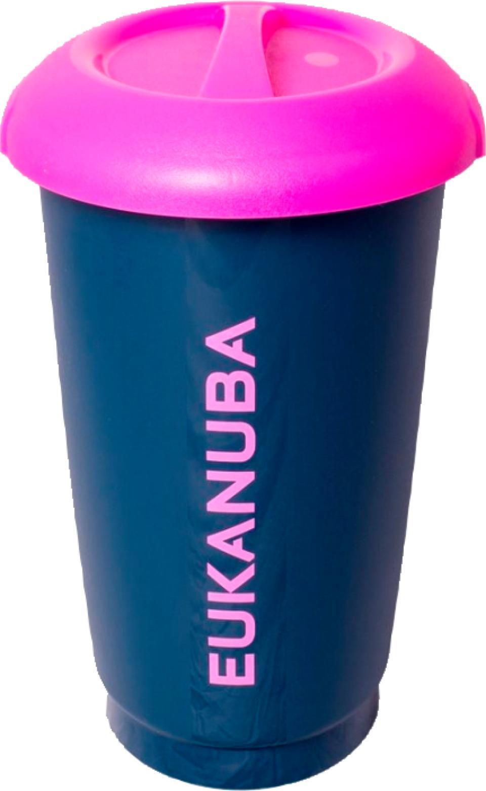 Eukanuba Feed barrel