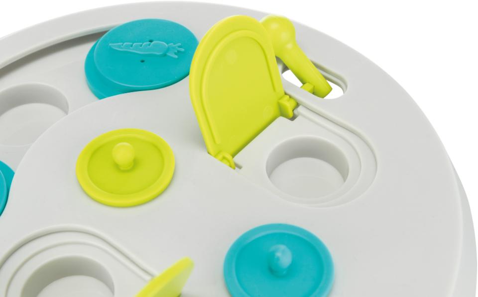 Flip Board Strategy Game