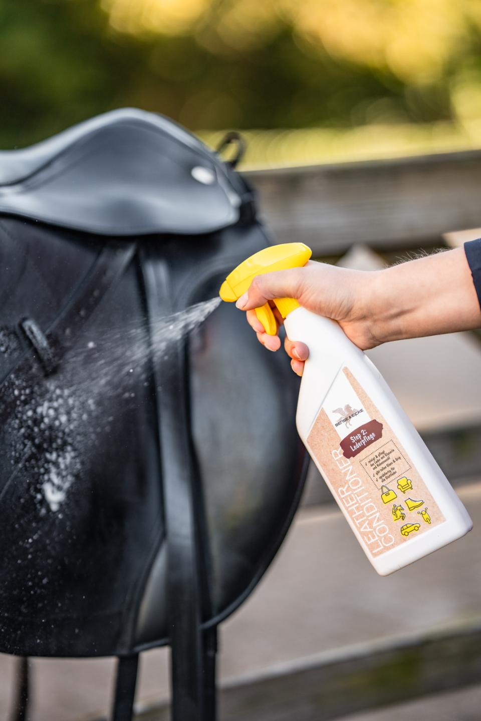 Bense & Eicke läderbalsam - steg 2