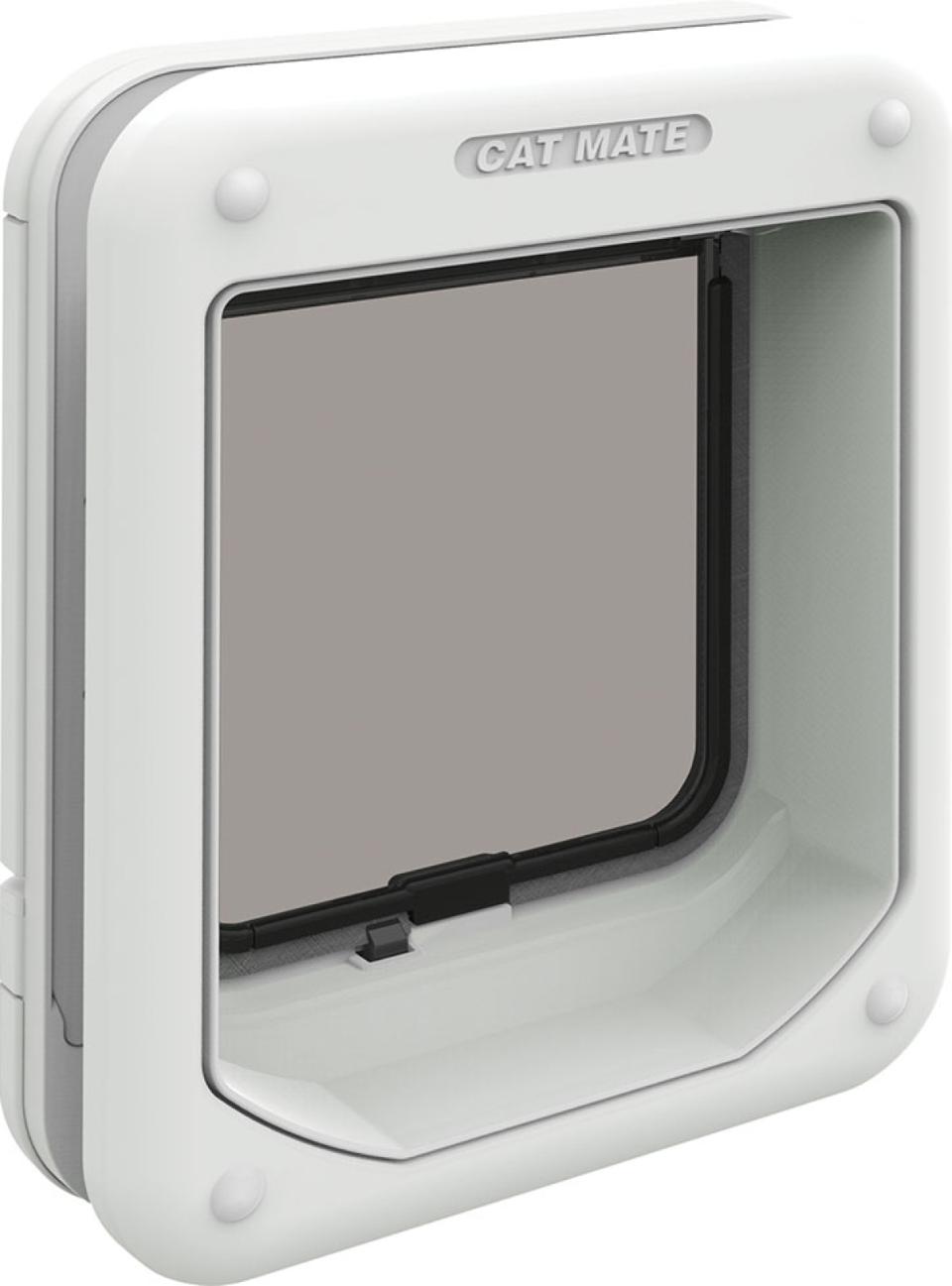 Rotary 4-Way Locking Cat Flap