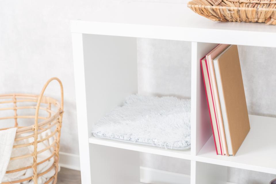 Harvey Lying Mat for Shelves