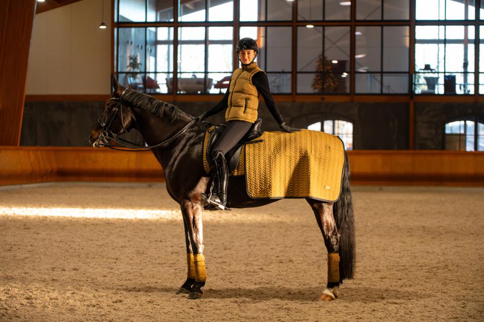 One K Defender Pro ridhjälm - glittrig topp, swarowski pipe