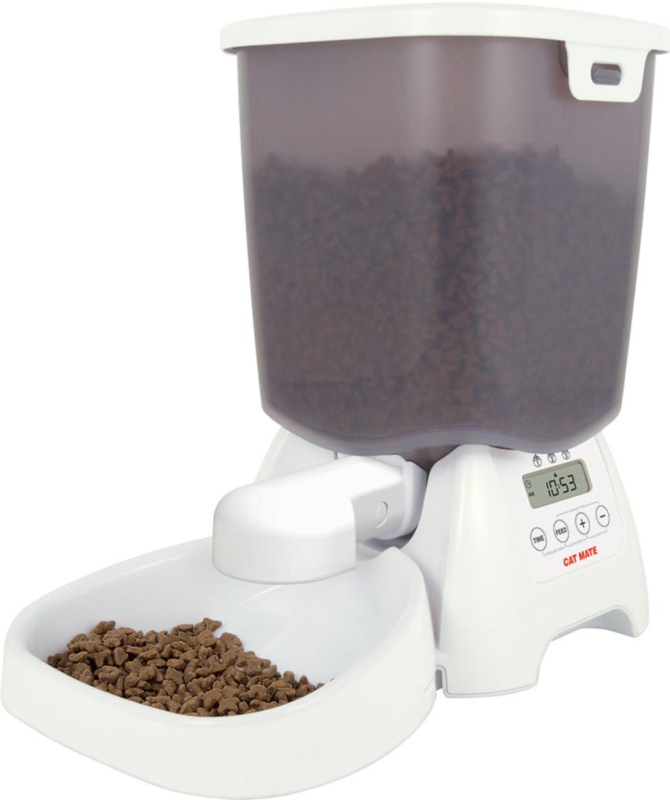 C3000 Dry Food Feeder