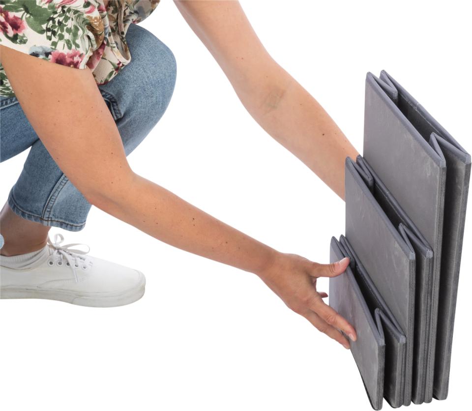 Trixie Harvey Höhle mit Stufen