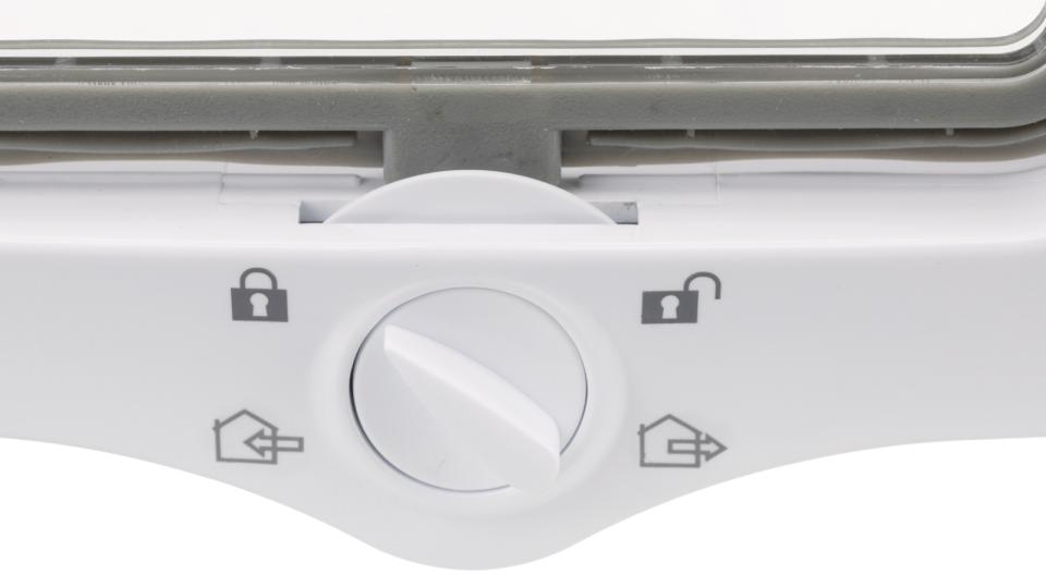 4-Way Flap Door with Tunnel