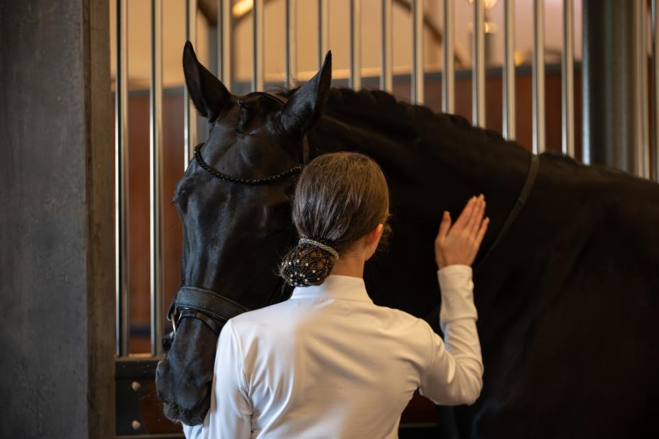 Equipage Saga Haarnetz